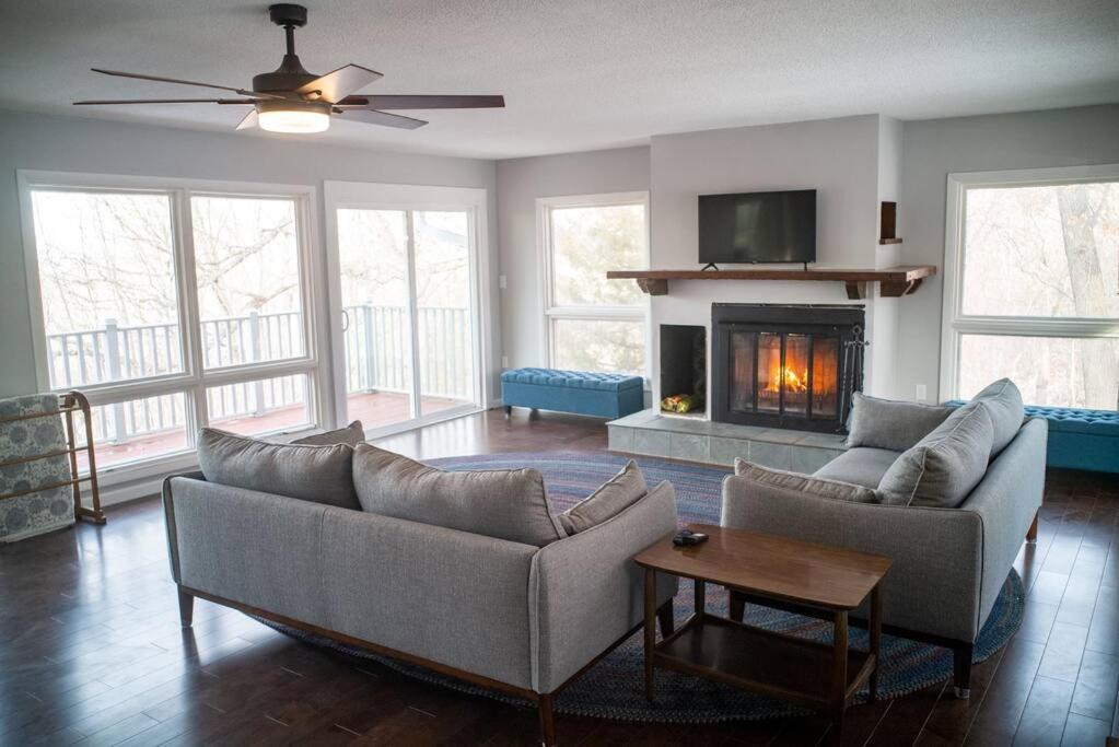 Finn'S Hideaway -Modern Family River Home Keokuk Dış mekan fotoğraf